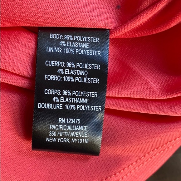 Tahari V- Neck Bow Shoulder Sheath Dress. Size 10p - Picture 11 of 14